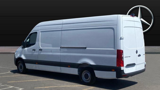 Mercedes-Benz Sprinter 315Cdi L3 Diesel Rwd 3.5t H2 Pro Van 9G-Tronic - Image 4